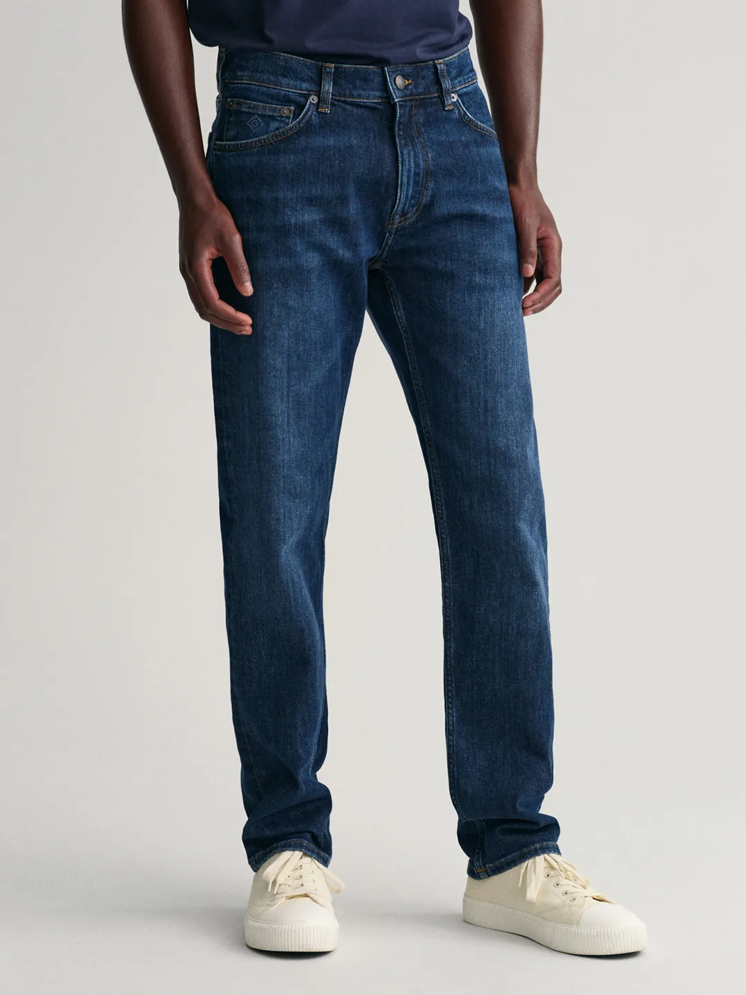 Gant Men Regular Fit Light Fade Cotton Jeans