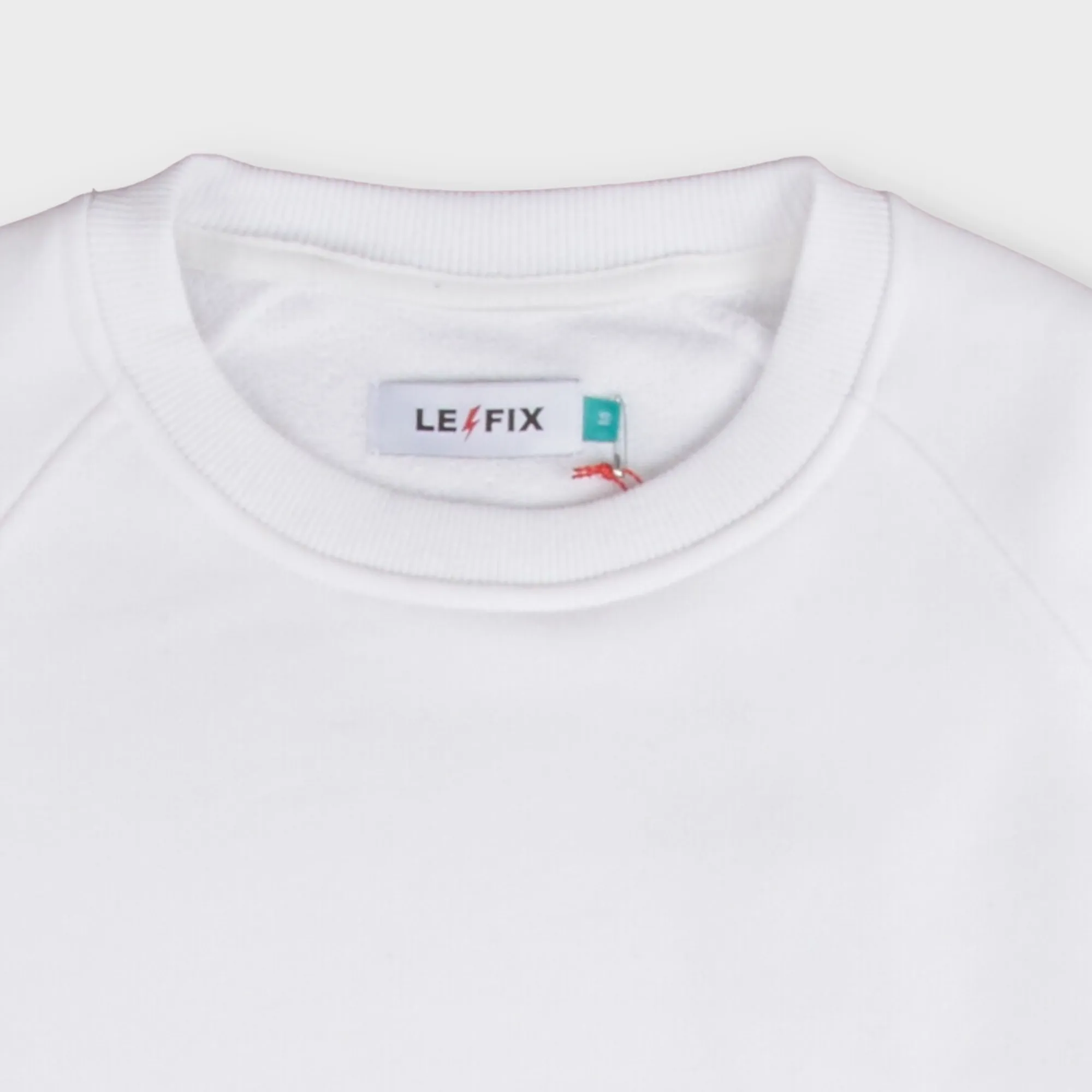 Le Fix Lite Lightning Crewneck I Hvid