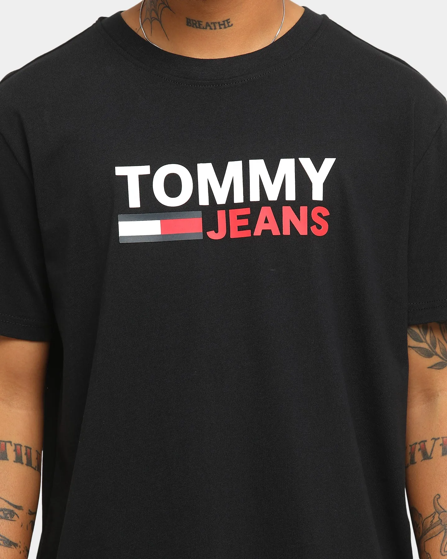 Tommy Jeans TJM Corp Logo T-Shirt Black